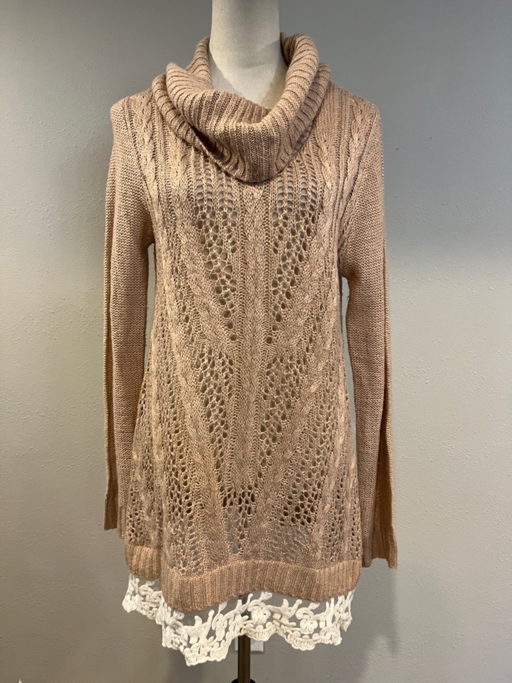 Vanity Cowl Neck Open-Knit Sweater Tunic‎ in Blush size large